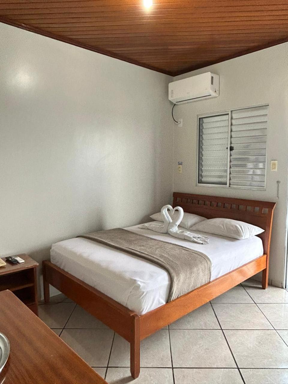 Swamy Hotel Cruzeiro do Sul  Zimmer foto
