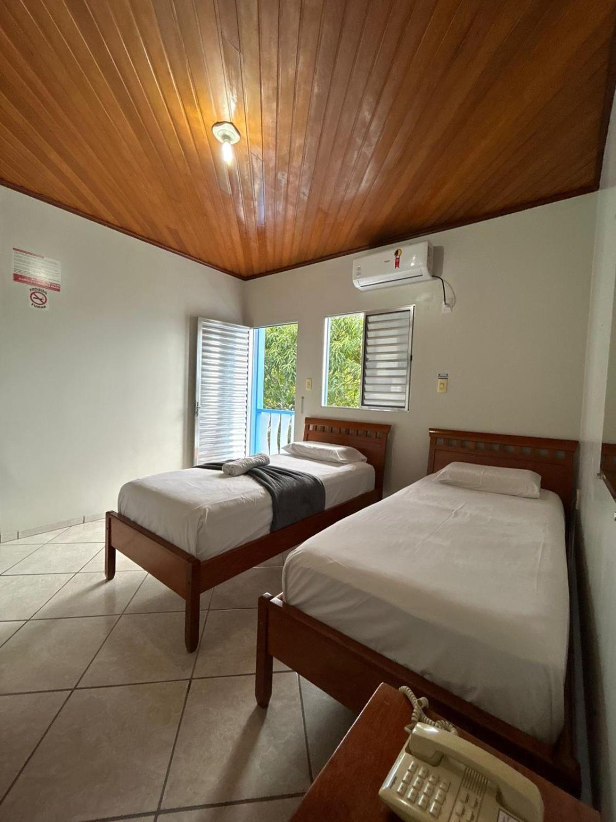 Swamy Hotel Cruzeiro do Sul  Zimmer foto