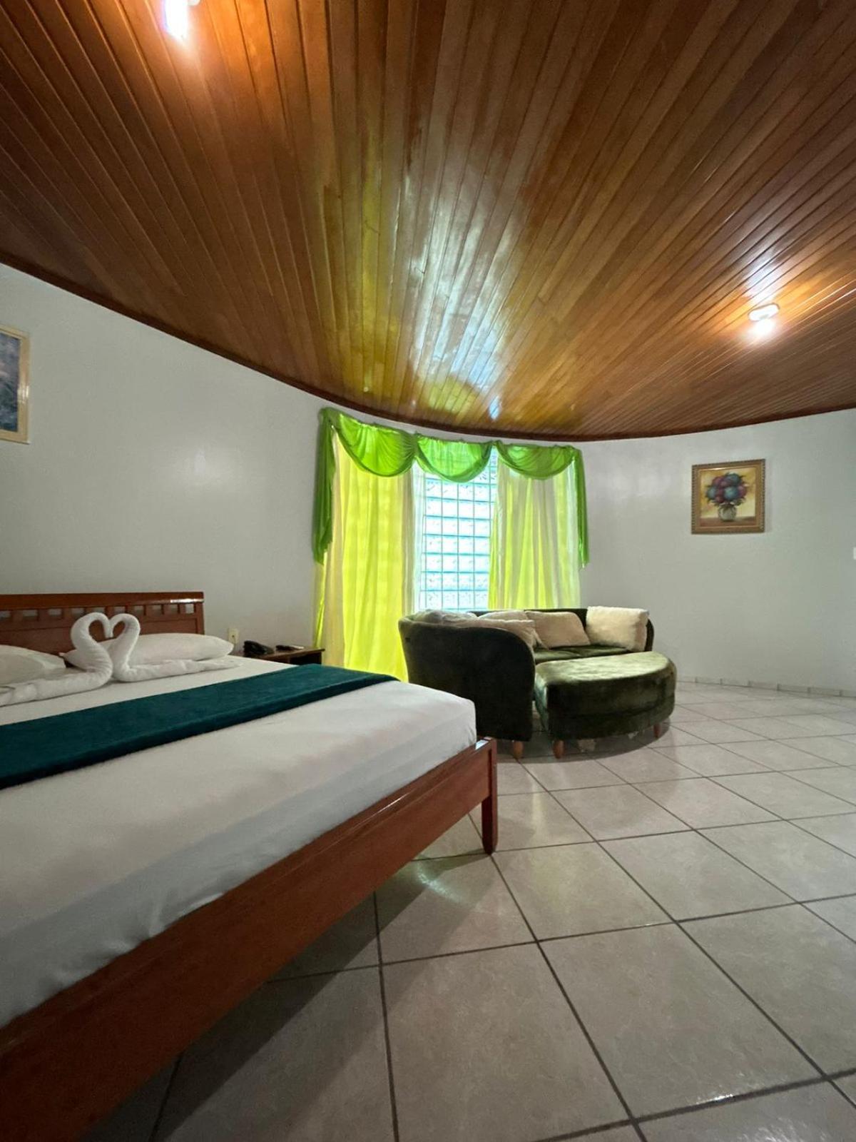 Swamy Hotel Cruzeiro do Sul  Zimmer foto